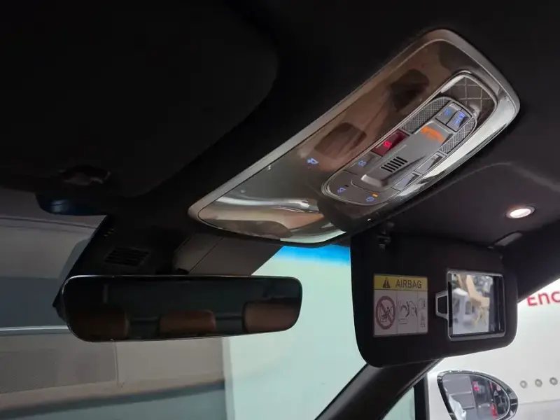 2023 Genesis G80 с пробегом 52 528 км