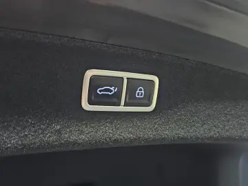 2023 Genesis G80 с пробегом 63 710 км