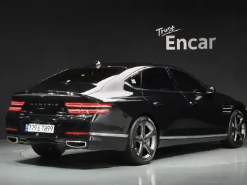 2023 Genesis G80 с пробегом 30 970 км
