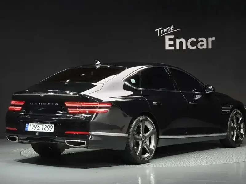2023 Genesis G80 с пробегом 30 970 км