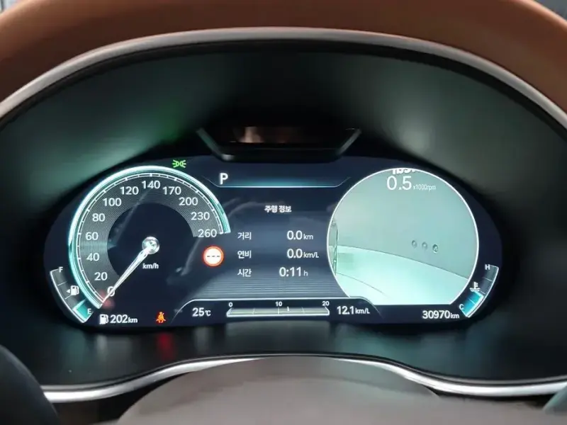 2023 Genesis G80 с пробегом 30 970 км