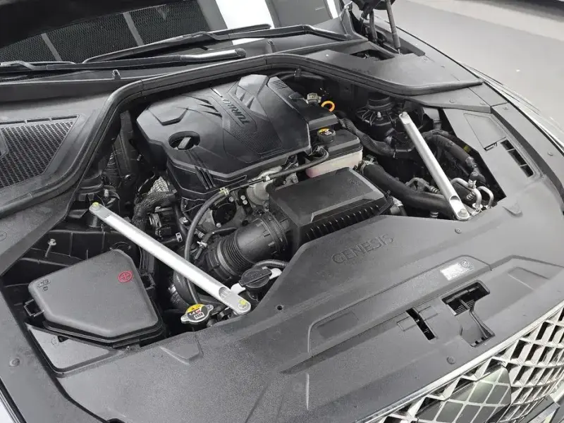 2023 Genesis G80 с пробегом 72 179 км