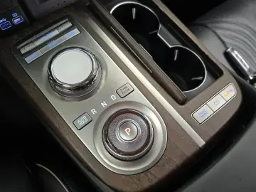 2023 Genesis G80 с пробегом 72 179 км