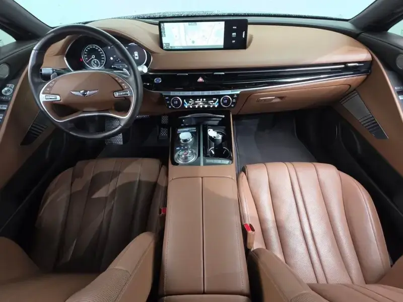 2023 Genesis G80 с пробегом 82 544 км