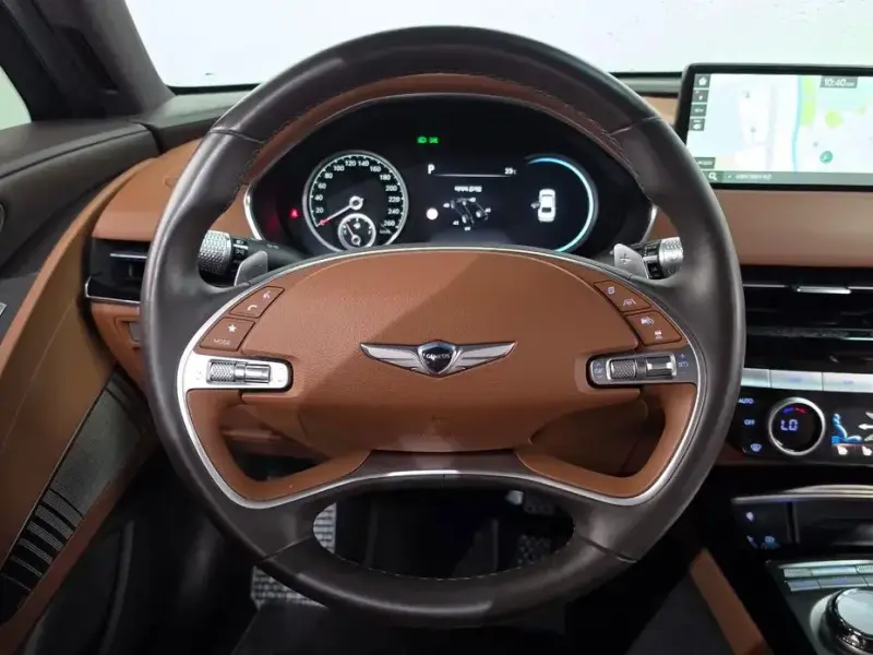 2023 Genesis G80 с пробегом 82 544 км