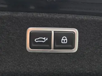 2023 Genesis G80 с пробегом 82 544 км
