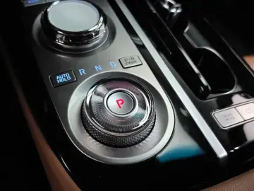 2023 Genesis G80 с пробегом 46 583 км