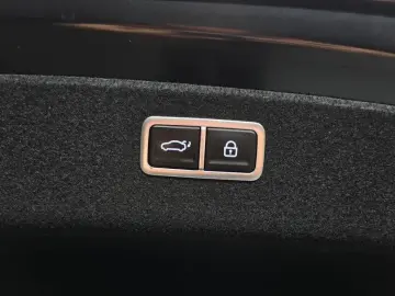 2023 Genesis G80 с пробегом 46 583 км