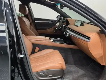 2023 Genesis G80 с пробегом 46 583 км