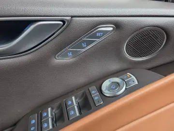 2023 Genesis G80 с пробегом 46 583 км