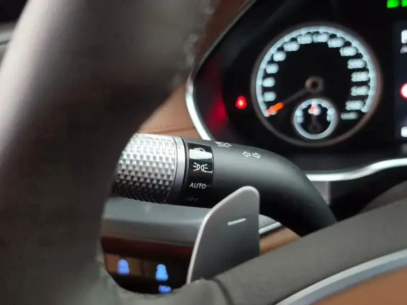 2023 Genesis G80 с пробегом 46 583 км