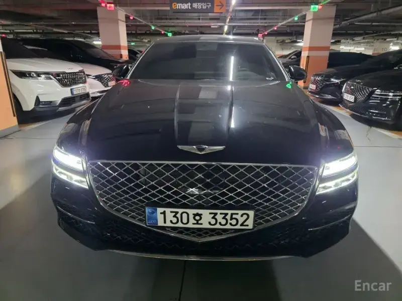 2023 Genesis G80 с пробегом 34 218 км