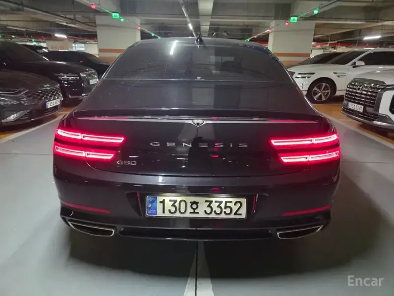 2023 Genesis G80 с пробегом 34 218 км