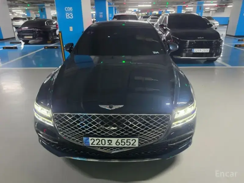 2023 Genesis G80 с пробегом 63 043 км