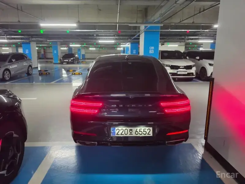 2023 Genesis G80 с пробегом 63 043 км