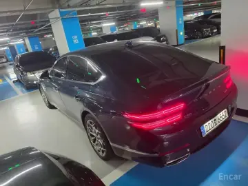 2023 Genesis G80 с пробегом 63 043 км