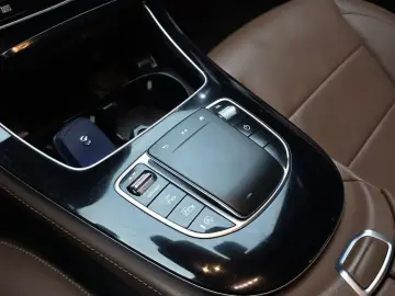 2021 Mercedes-Benz E-Класс с пробегом 36 232 км