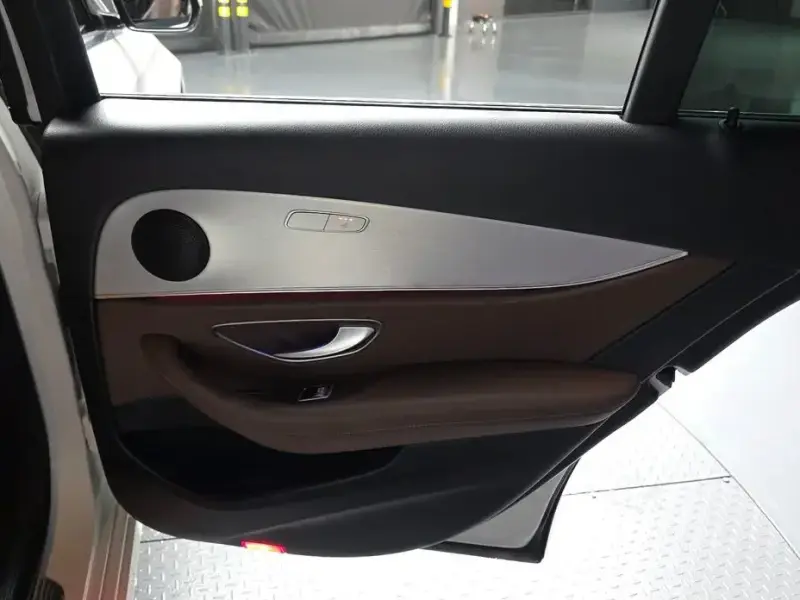 2021 Mercedes-Benz E-Класс с пробегом 36 232 км