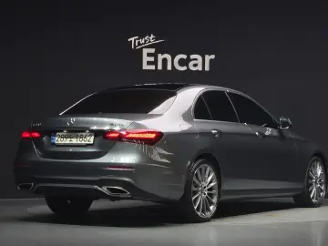 2022 Mercedes-Benz E-Класс с пробегом 42 311 км