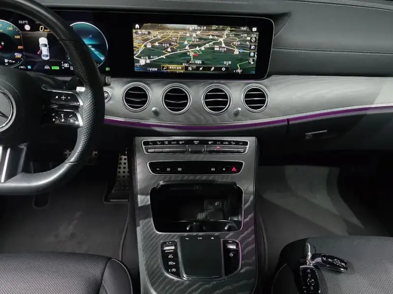 2022 Mercedes-Benz E-Класс с пробегом 42 311 км