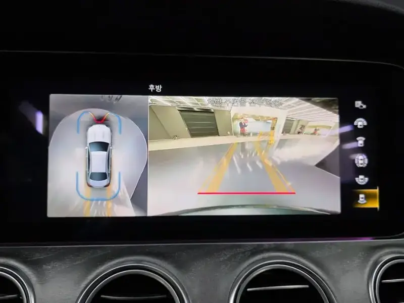 2022 Mercedes-Benz E-Класс с пробегом 42 311 км