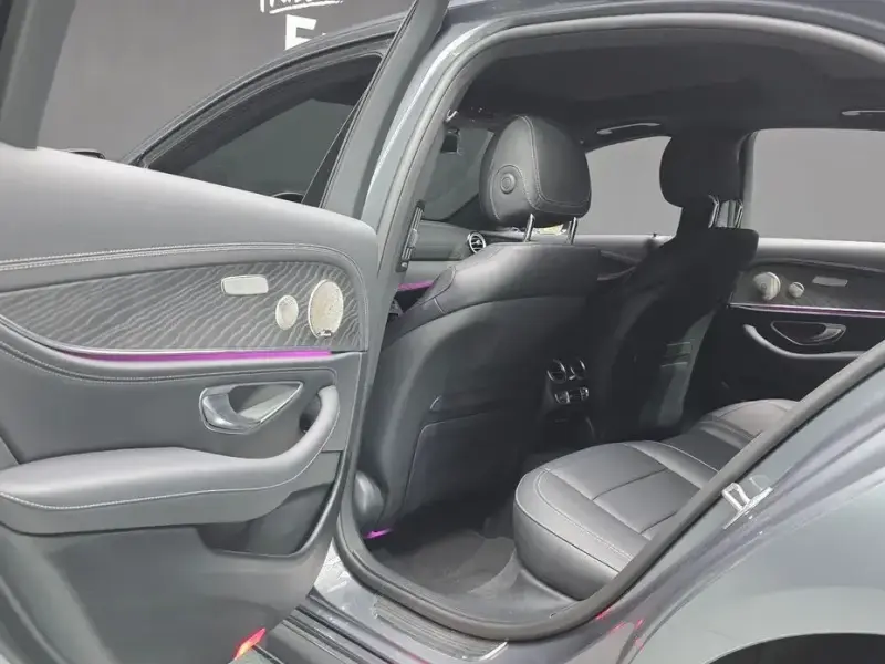 2022 Mercedes-Benz E-Класс с пробегом 42 311 км