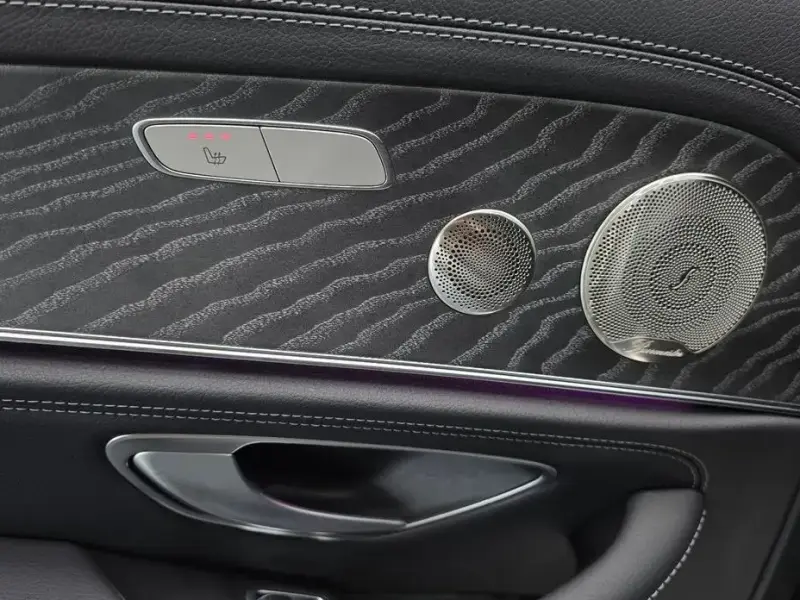 2022 Mercedes-Benz E-Класс с пробегом 42 311 км