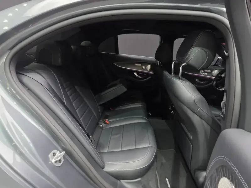 2022 Mercedes-Benz E-Класс с пробегом 42 311 км