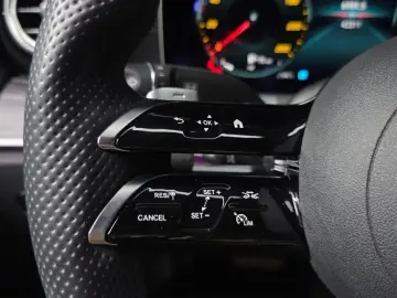 2022 Mercedes-Benz E-Класс с пробегом 42 311 км