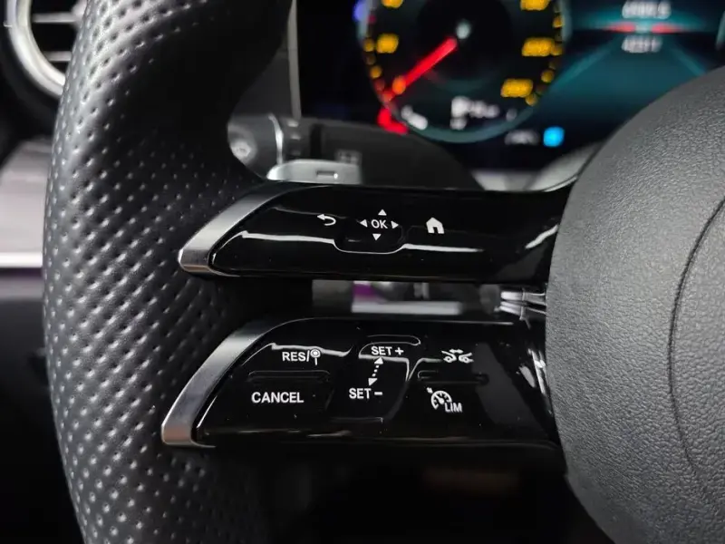 2022 Mercedes-Benz E-Класс с пробегом 42 311 км