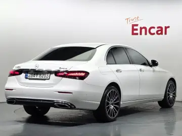2021 Mercedes-Benz E-Класс с пробегом 53 518 км