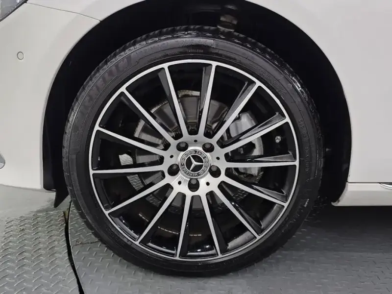 2021 Mercedes-Benz E-Класс с пробегом 53 518 км