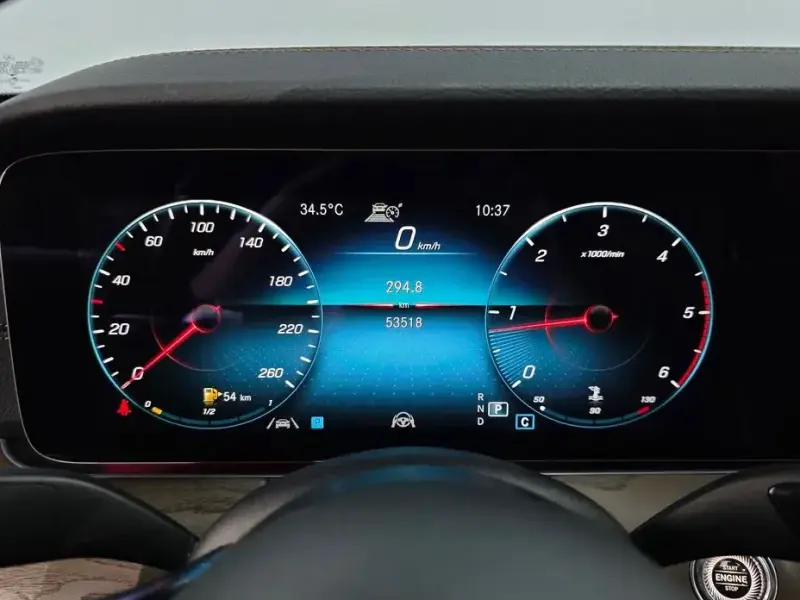 2021 Mercedes-Benz E-Класс с пробегом 53 518 км