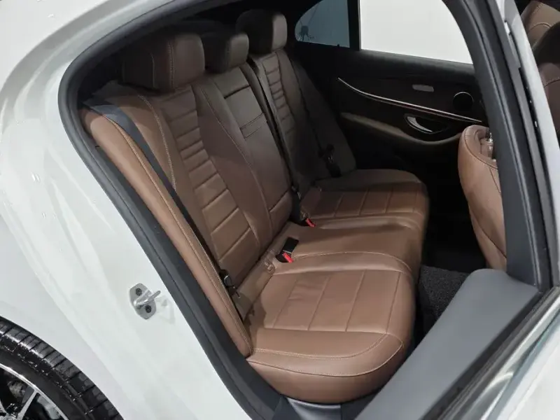 2021 Mercedes-Benz E-Класс с пробегом 53 518 км