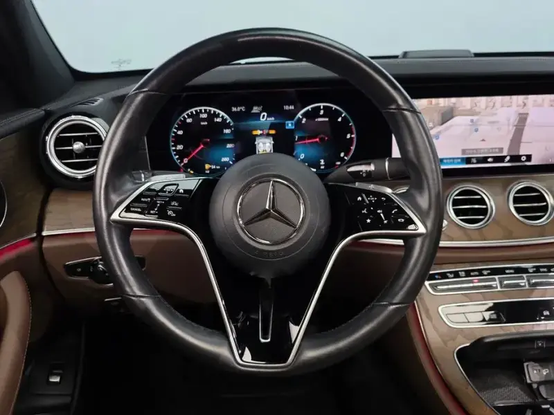 2021 Mercedes-Benz E-Класс с пробегом 53 518 км