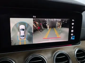 2021 Mercedes-Benz E-Класс с пробегом 53 518 км