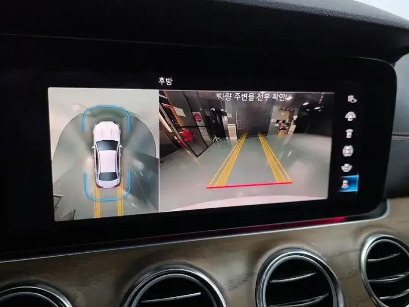 2021 Mercedes-Benz E-Класс с пробегом 53 518 км