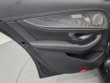 2022 Mercedes-Benz E-Класс с пробегом 34 646 км