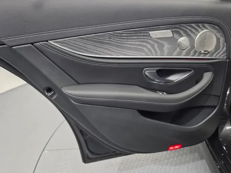 2022 Mercedes-Benz E-Класс с пробегом 34 646 км