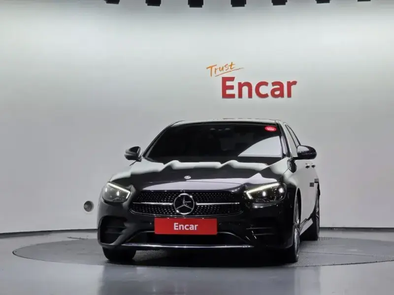 2022 Mercedes-Benz E-Класс с пробегом 66 952 км