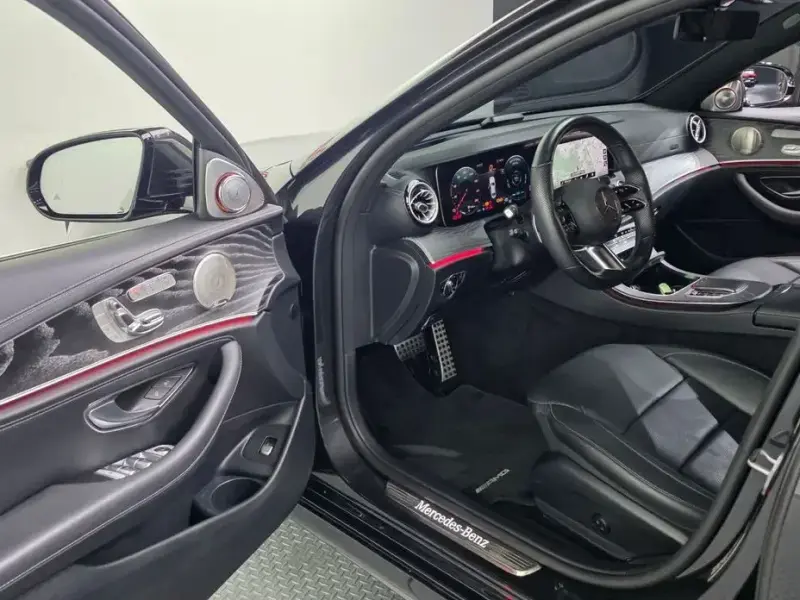 2022 Mercedes-Benz E-Класс с пробегом 66 952 км