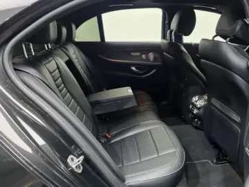 2022 Mercedes-Benz E-Класс с пробегом 66 952 км