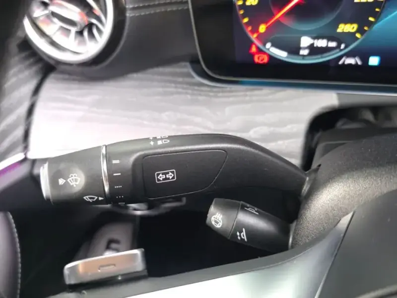 2022 Mercedes-Benz E-Класс с пробегом 66 952 км