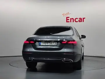 2022 Mercedes-Benz E-Класс с пробегом 103 223 км