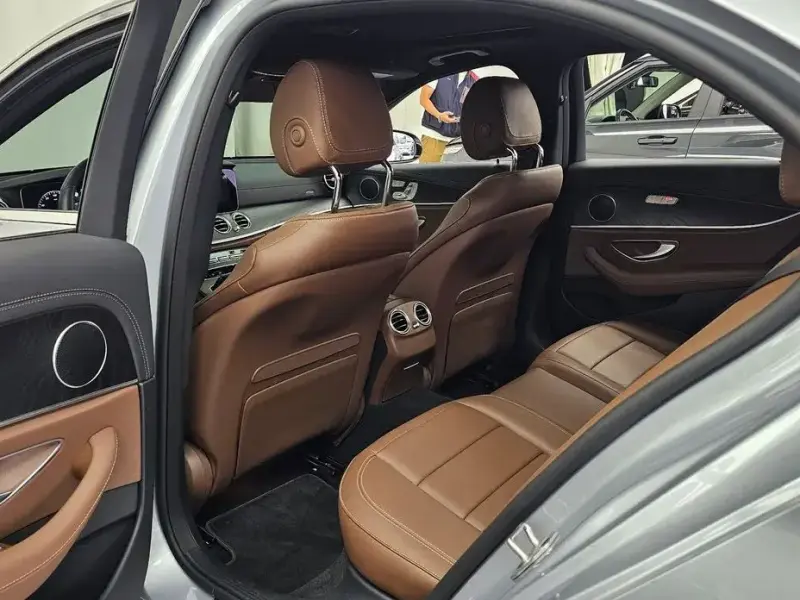 2023 Mercedes-Benz E-Класс с пробегом 43 013 км