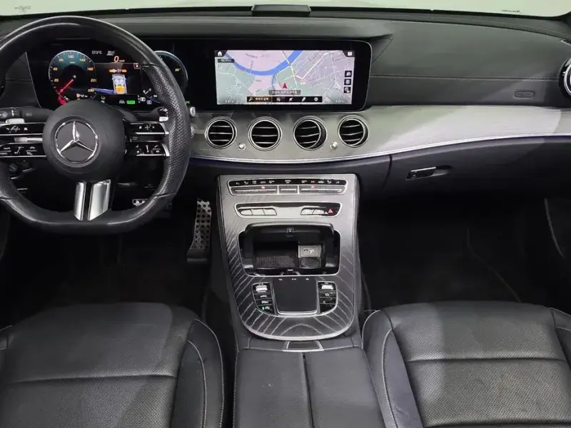 2022 Mercedes-Benz E-Класс с пробегом 41 793 км