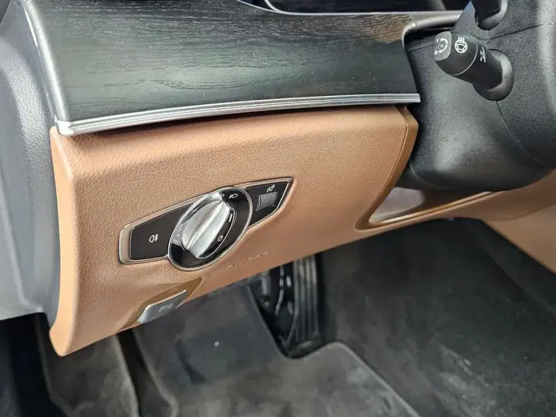 2023 Mercedes-Benz E-Класс с пробегом 43 013 км