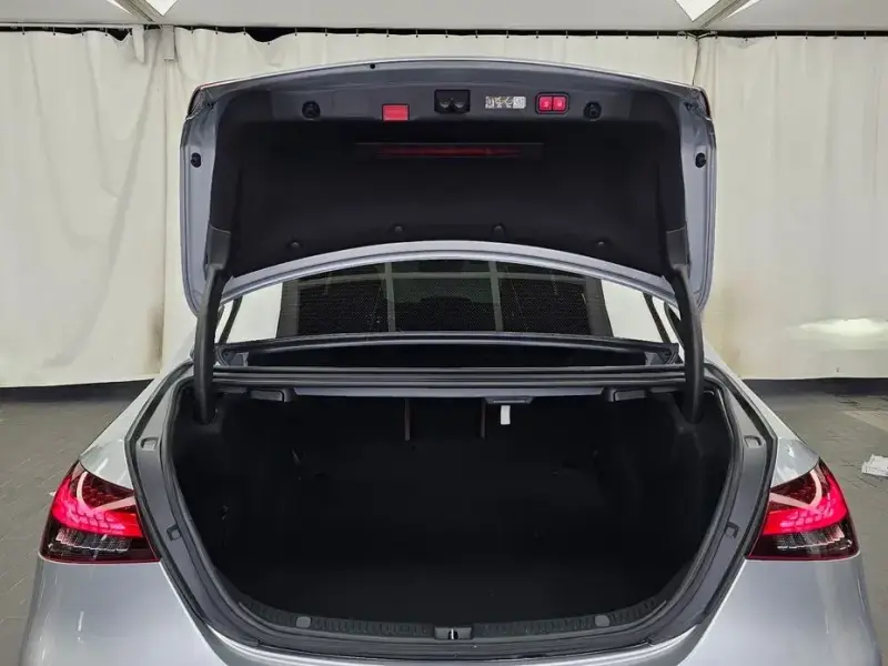 2023 Mercedes-Benz E-Класс с пробегом 43 013 км