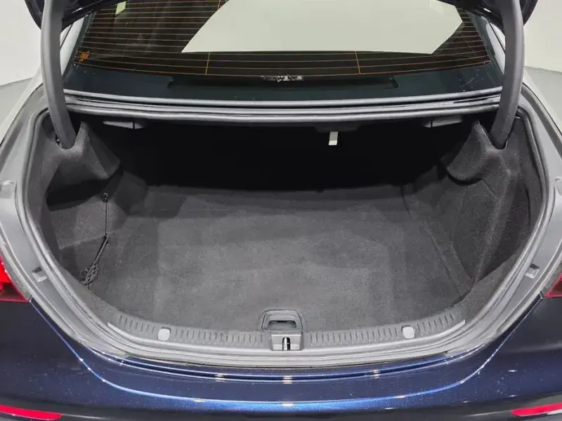 2022 Mercedes-Benz E-Класс с пробегом 41 793 км