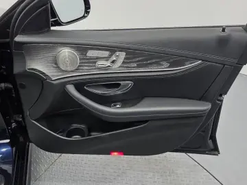 2022 Mercedes-Benz E-Класс с пробегом 41 793 км